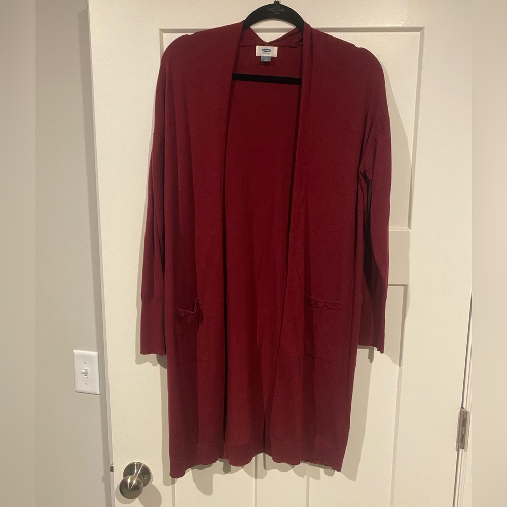 Maroon sweater